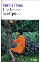 Une femme au telephone