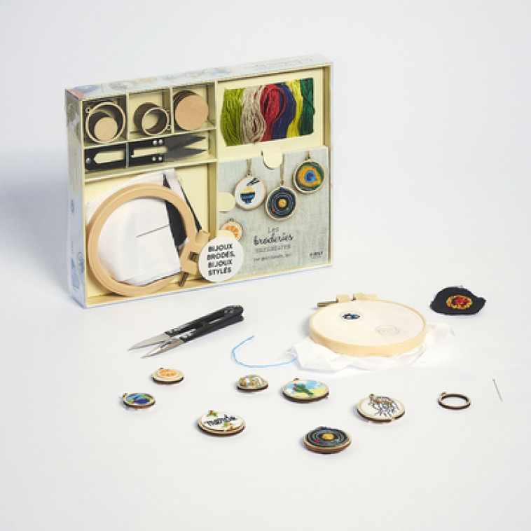 Coffret L'atelier miniature - Les broderies bijoux - Embrode_moi Embrode_moi - FIRST